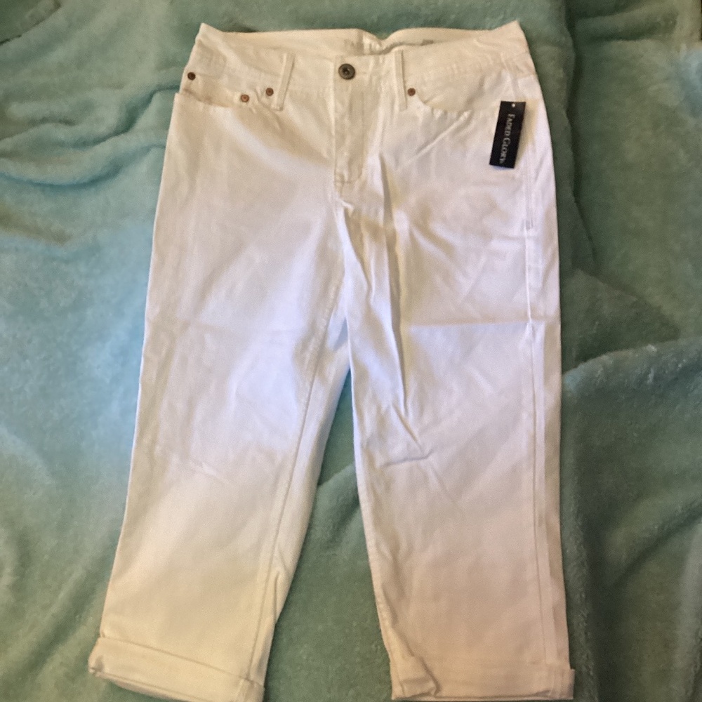 Women’s NEW Faded Glory Capris Capri Size 10 White